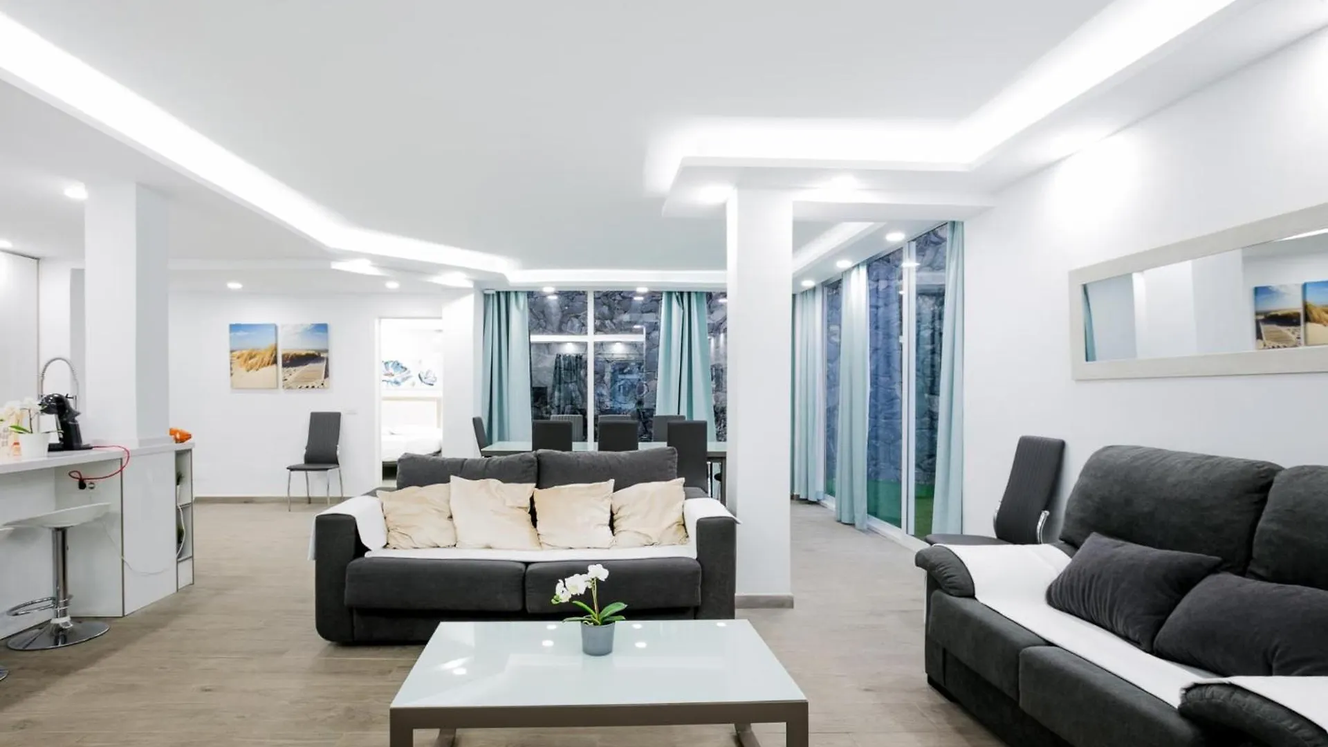 Villa Elite: Your Private Haven Of Prestige أذيخي