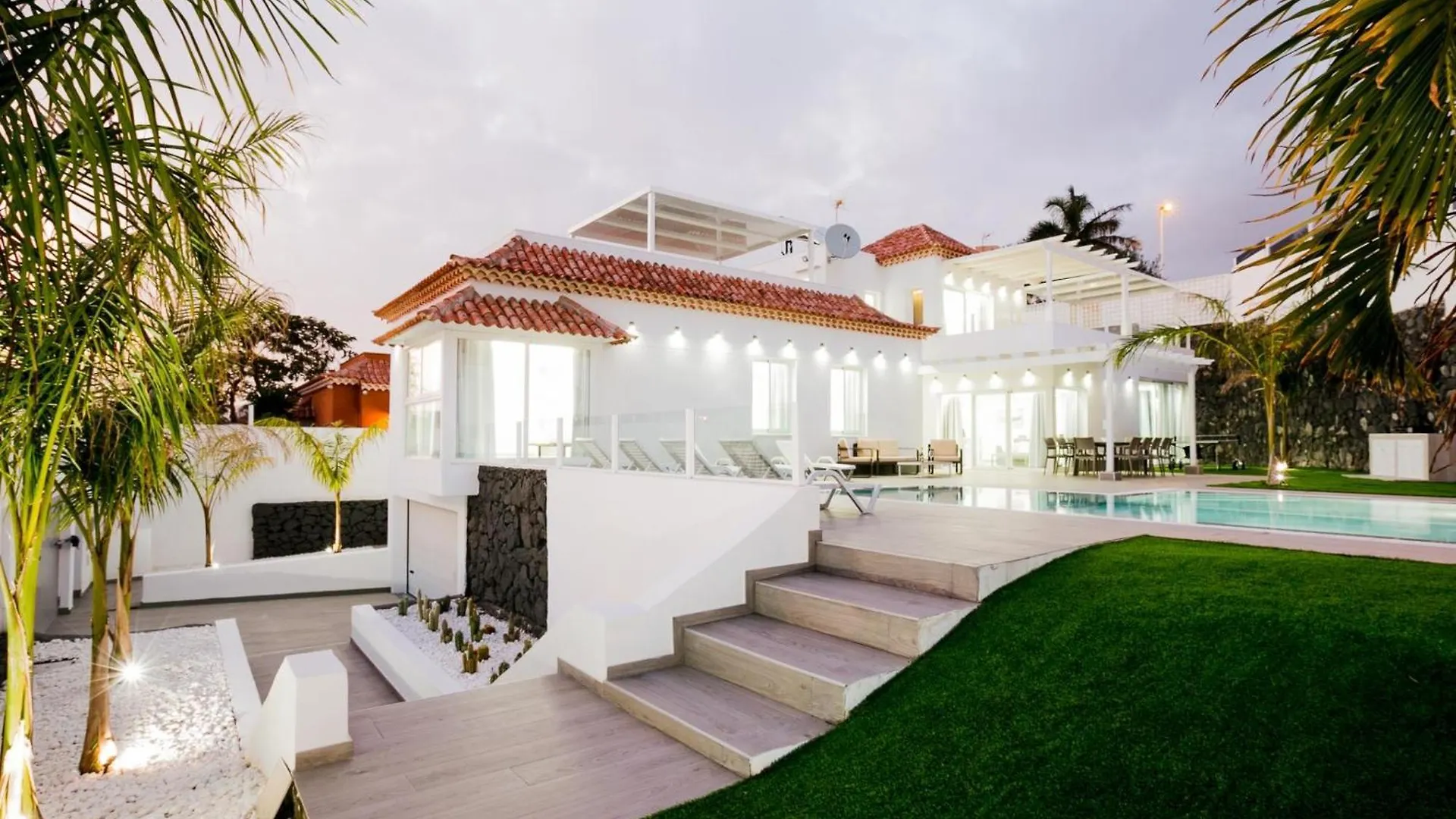 Villa Elite: Your Private Haven Of Prestige أذيخي