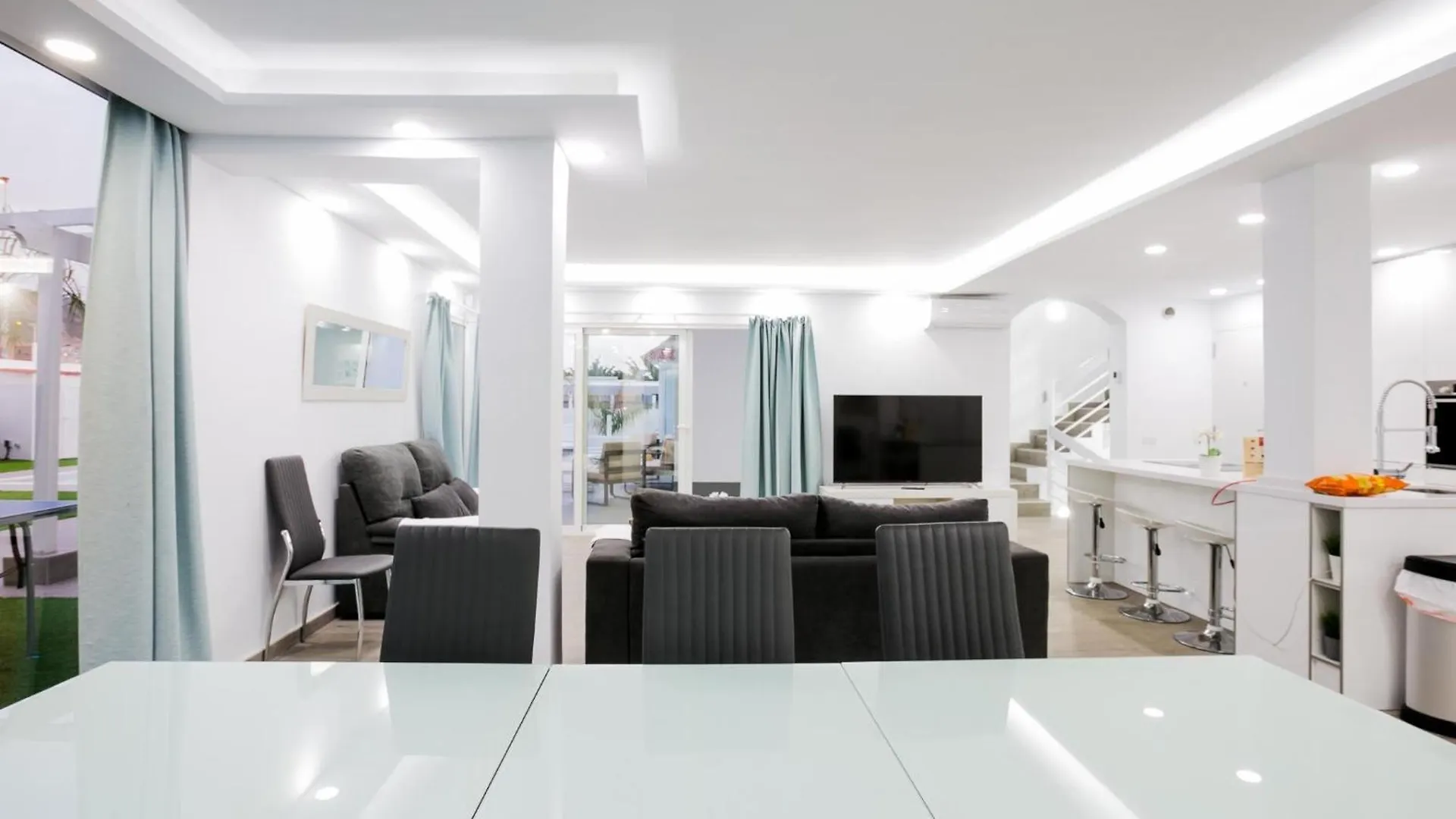 بيت للعطل Villa Elite: Your Private Haven Of Prestige أذيخي